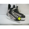 Image 4 : PAIR OF BAUER SKATES, SZ ?, SKATE GUARDS & SZ L HELMET