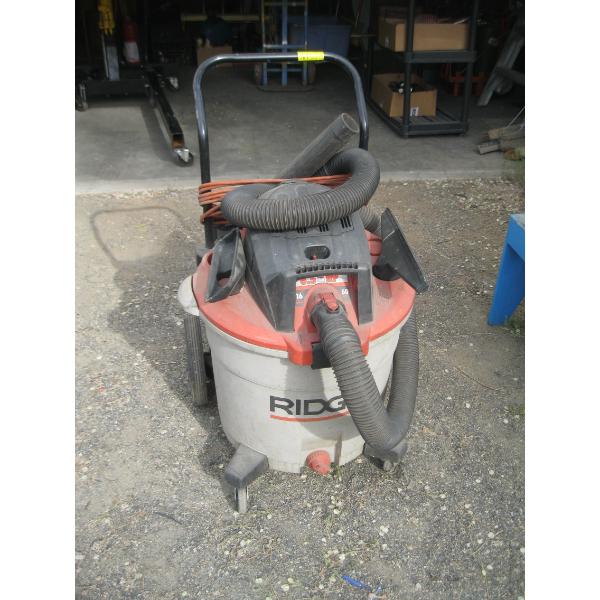 RIGID 6.5HP SHOP VAC