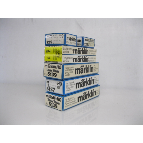 7 BOXES OF MARKLIN TRAIN ACCESS. - ELECTRIC SWITCH, ETC.