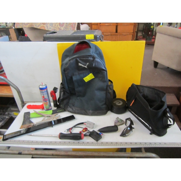 PUMA BACKPACK, SHAVING BAG W/SPEAKER