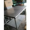 Image 2 : SMALLER STAINLESS STEEL TABLE W/LOWER SHELF