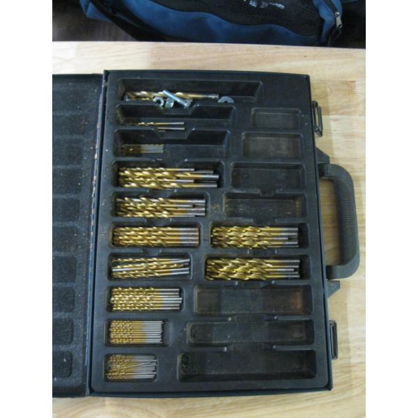 MASTERCRAFT DRILL BIT SET W/ASST. DRILL BITS - NOT COMPLETE