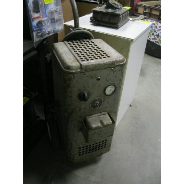 VULCAN BATTERY CHARGER
