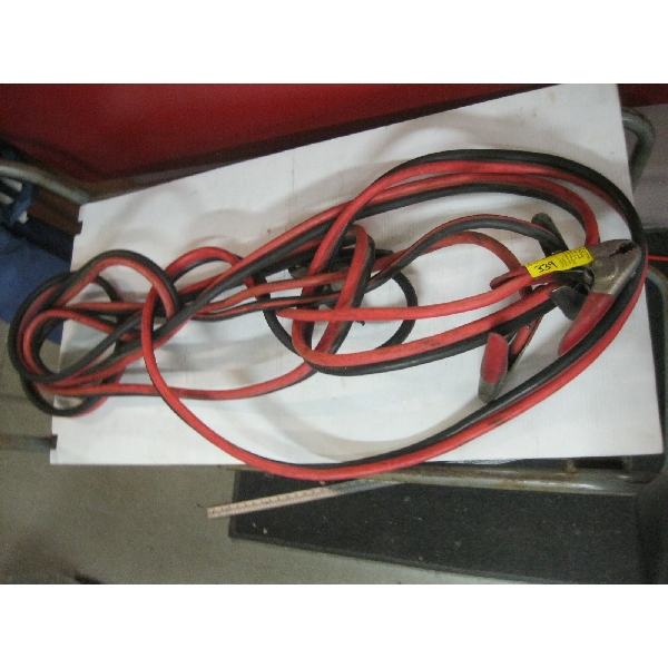 PAIR OF HEAVY DUTY JUMPER CABLES