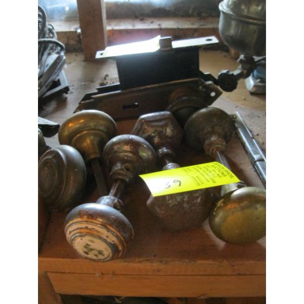 METAL DOOR PULLS