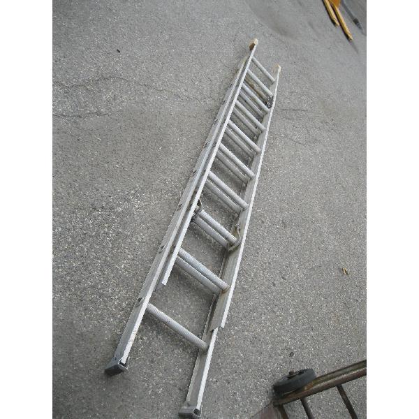 20' ALUMINUM EXTENSION LADDER