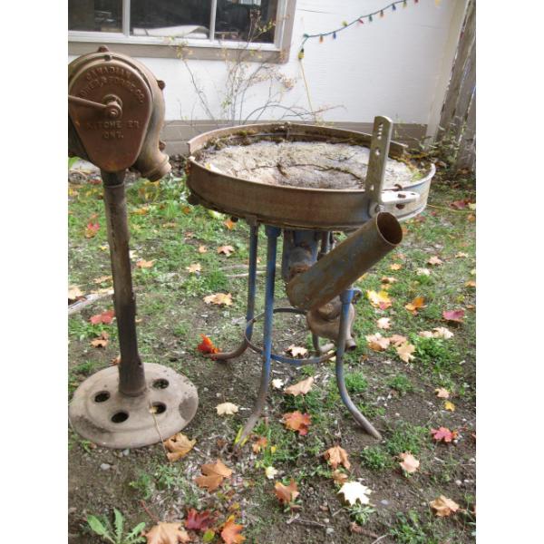 FORGE TABLE 