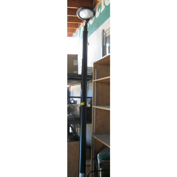 NEW 12' LIGHT POST W/LED LIGHT