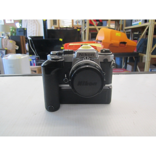 NIKON CAMERA