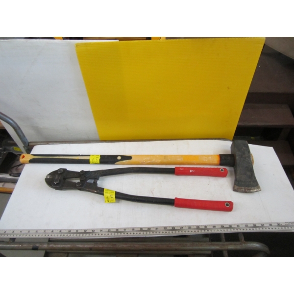 LG. PAIR OF BOLT CUTTERS & A SPLITTING MAUL