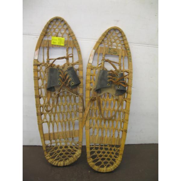 SNOWSHOES
