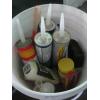 Image 2 : 2 PAILS OF CAULKING, CAULKING GUN, ETC.
