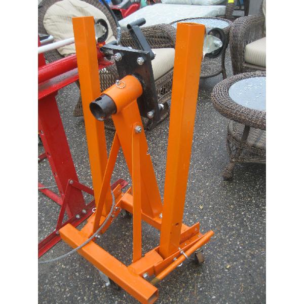ENGINE STAND