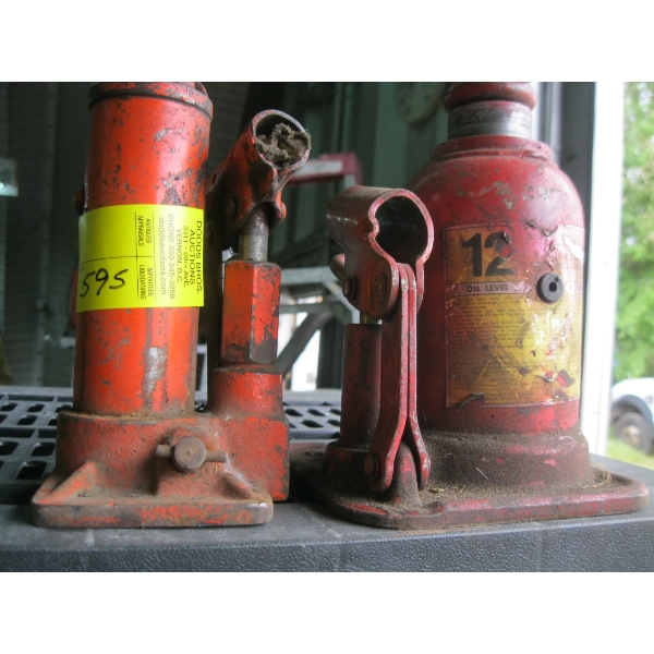2 BOTTLE JACKS