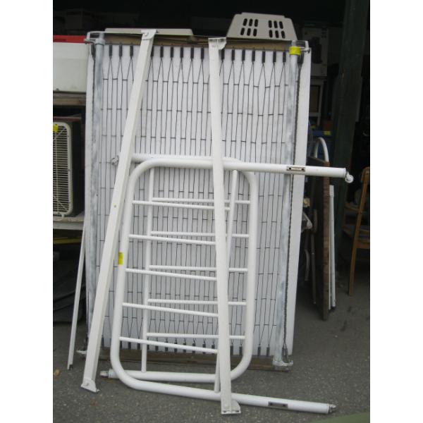 METAL BEDFRAME