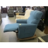 Image 2 : LAZY BOY RECLINING CHAIR W/BLUE COVER