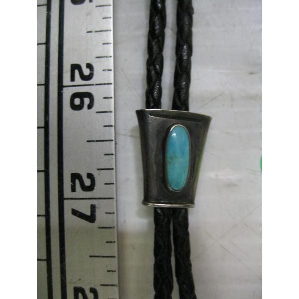 NAVAJO BOLO TIE W/SILVER TIPS