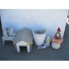 Image 1 : LOT OF GARDEN FIGURINES & A SMALL DOG HOUSE