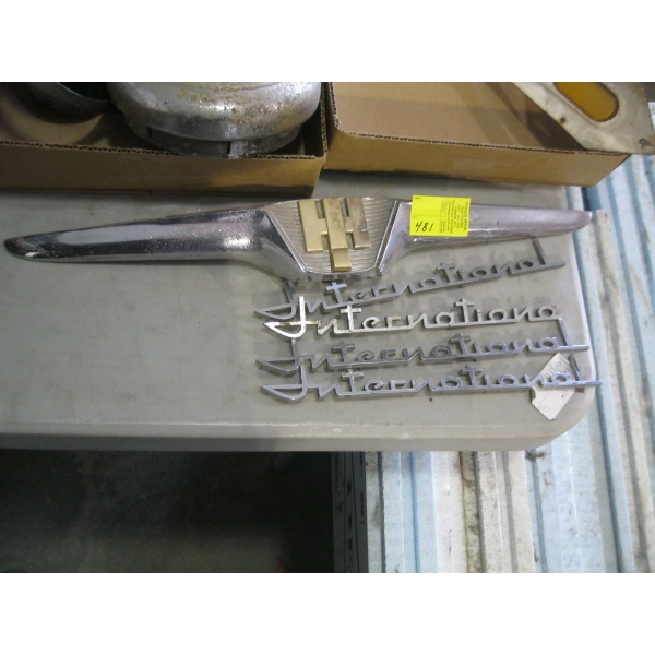 LOT OF INT'L EMBLEMS