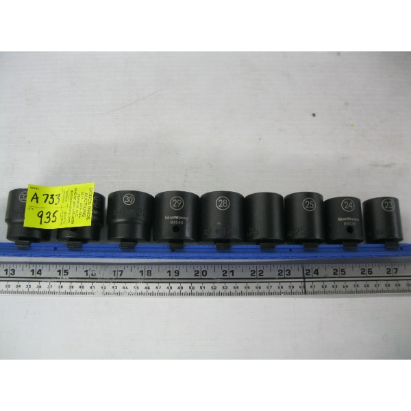 SET OF GOOD WRENCH IMPACT SOCKETS