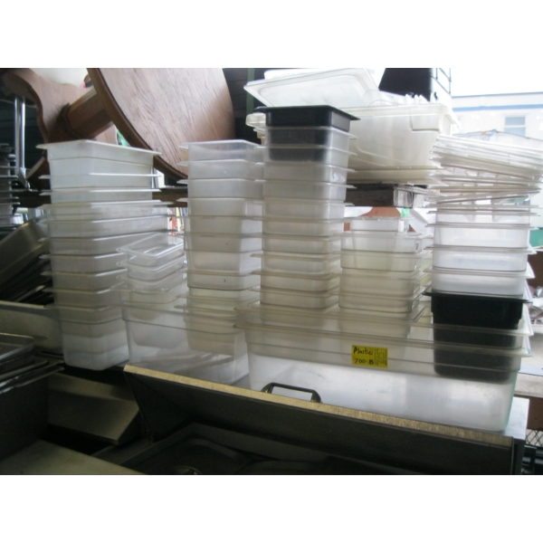 LG. LOT OF PLASTIC CONDIMENT PAN INSERTS