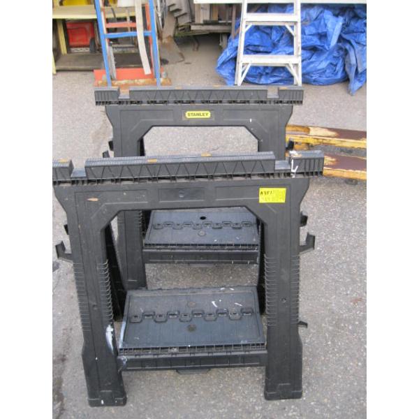 PAIR OF FOLDING SAWHORSES