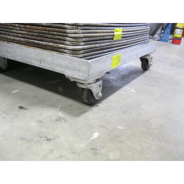 ALUMINUM SHEET PAN CART