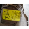 Image 7 : PAIR OF VINTAGE WOODEN SKIS & SKI BOOTS