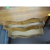 Image 2 : 4 DRAWER OAK MIRRORED DRESSER