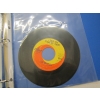 Image 3 : BINDER OF ELVIS 45 RECORD & A BINDER W/BEATLES 45 RECORD