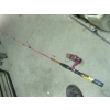 Image 1 : PINK SPINNING REEL & ROD