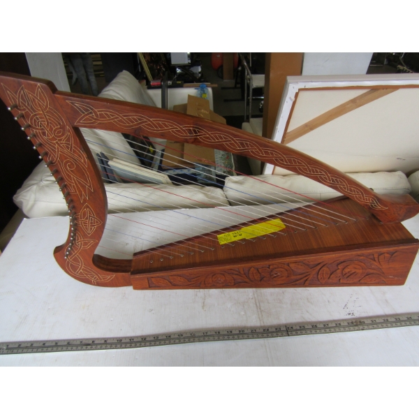 IRISH CELTIC 22 STRING ROSEWOOD FOLK LAP HARP
