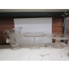 Image 2 : 6 PIECES OF VINTAGE GLASSWARE