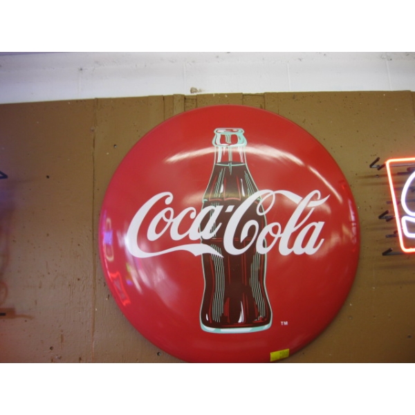 COCA COLA BUTTON