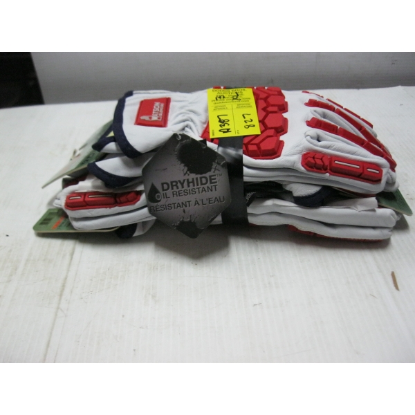 3 PAIR OF SZ XL GLOVES