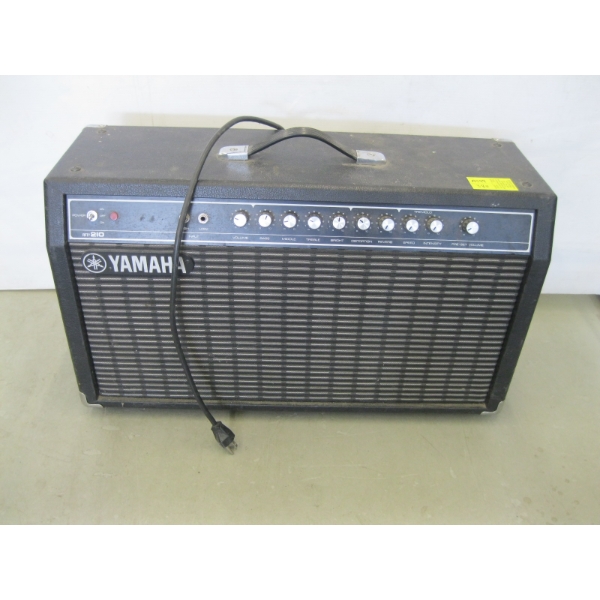 YAMAHA FIFTY210 GUITAR AMPLIFIER