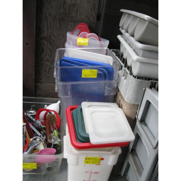 PLASTIC CONTAINERS W/LIDS