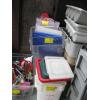 Image 1 : PLASTIC CONTAINERS W/LIDS