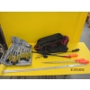 Image 1 : TOOL BAG W/LONG HANDLED SCREWDRIVERS