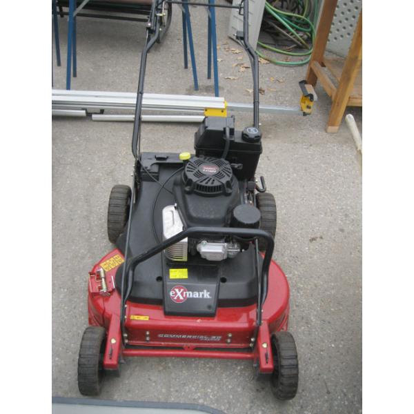 XMARK COMMERCIAL 30X SERIES LARGE LAWNMOWER