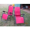 Image 2 : 2 FOLDING LOUNGE CHAIRS