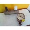 Image 2 : VINTAGE SCALES, INSULATORS, TRAP, ETC.