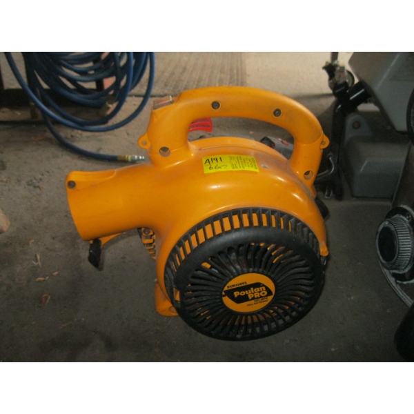 POULAN GAS POWERED LEAF BLOWER