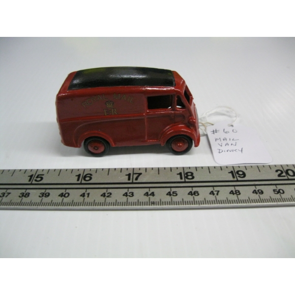 DINKY MAIL VAN