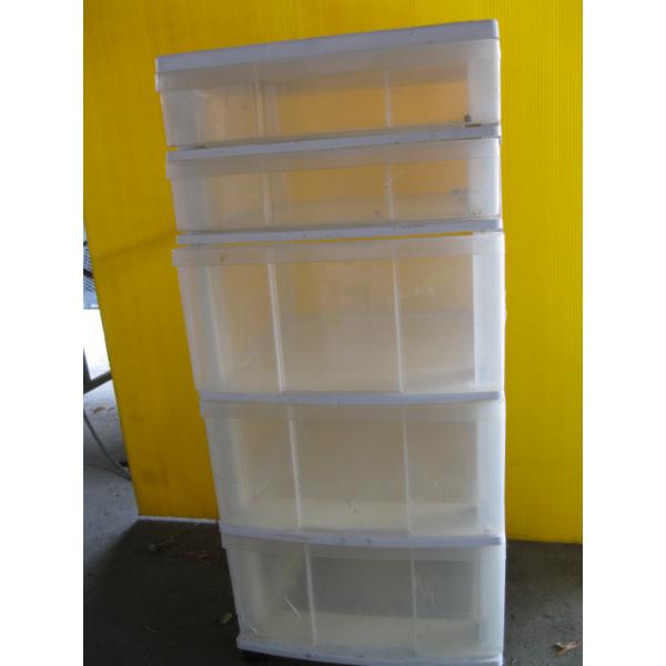 PLASTIC STORAGE UNIT