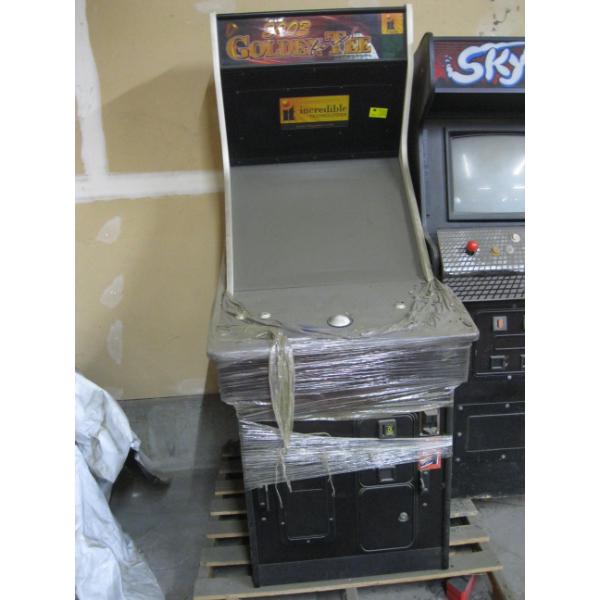 INCREDIBLE TECHNOLOGIES 2003 GOLDEN T GOLFING GAME