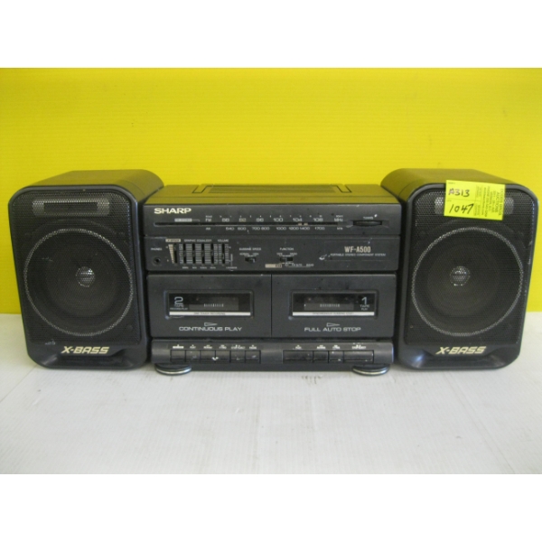 SHARP WF-A500 X-BASE TAPE PLAYER
