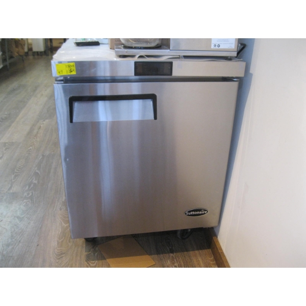 SUTTONAIRE 27 1/2"X30" SINGLE DOOR COOLER UNIT