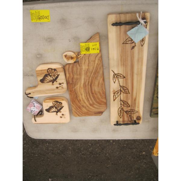 4 CUTTING/CHARCUTERIE BOARDS