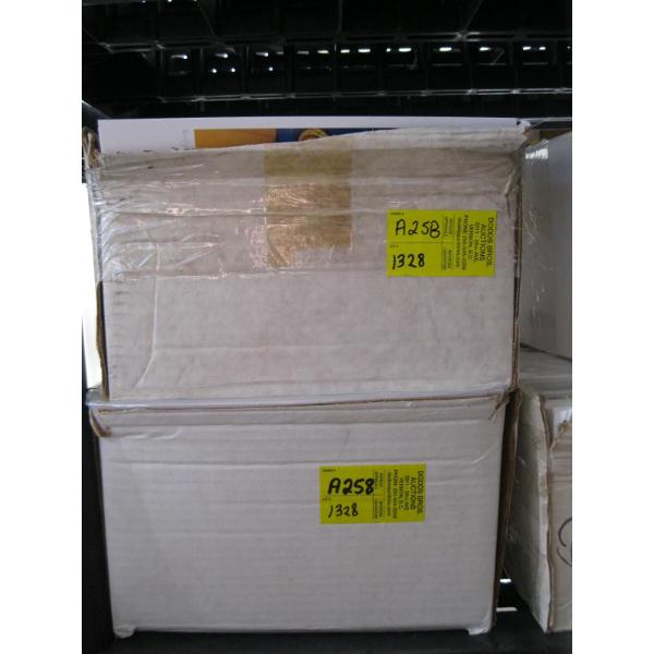 2 BOXES OF GREETING CARDS